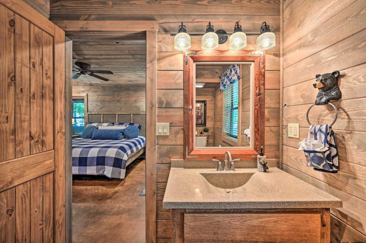 Luxe Broken Bow Cabin With Tesla Charging Station Stephens Gap Exterior foto